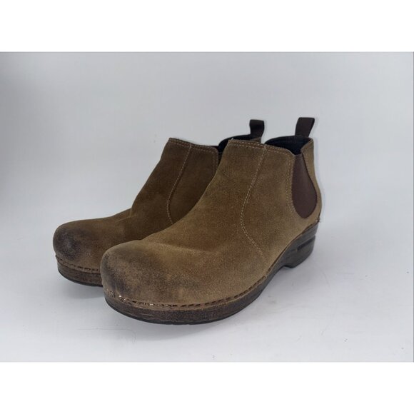 Dansko Shoes - Dansko boots womens 41 brown suede Frankie Burnished bootie fall boho EUC